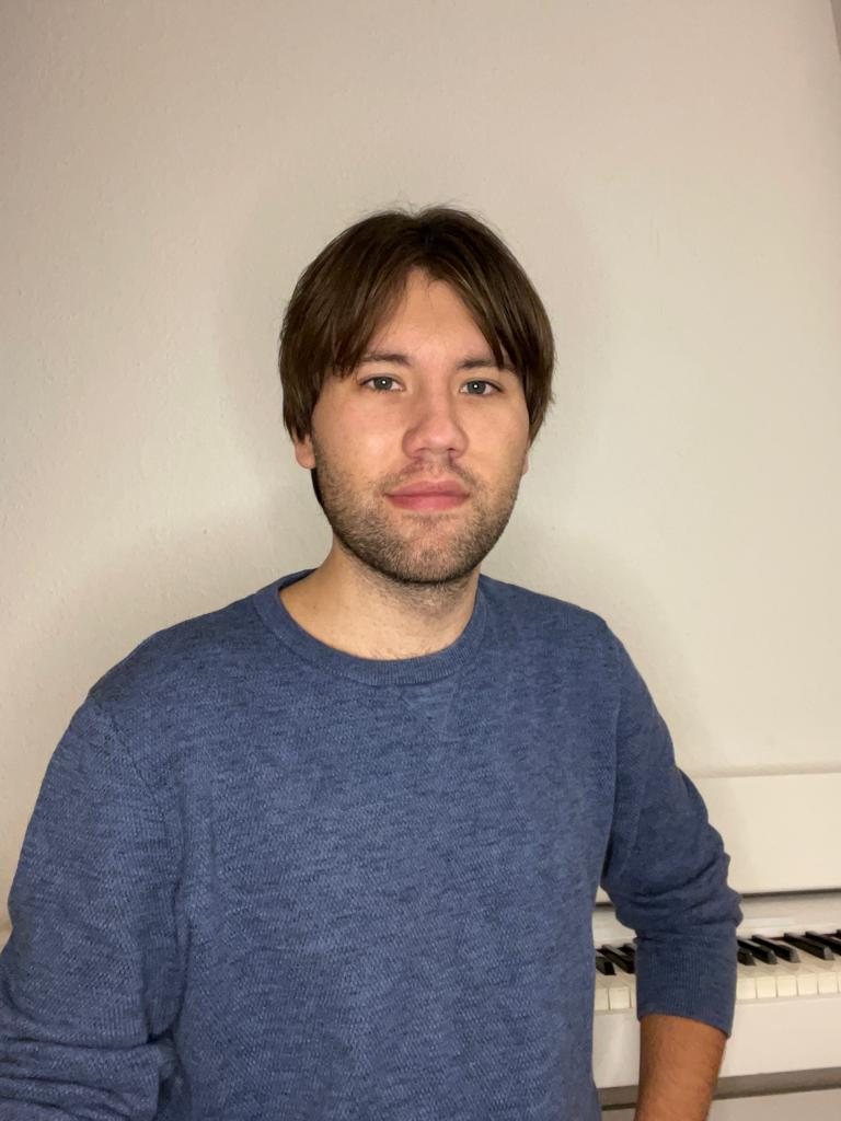 Grischa,
 Klavier,
 Gitarre,
 Bass,
 Frühförderung